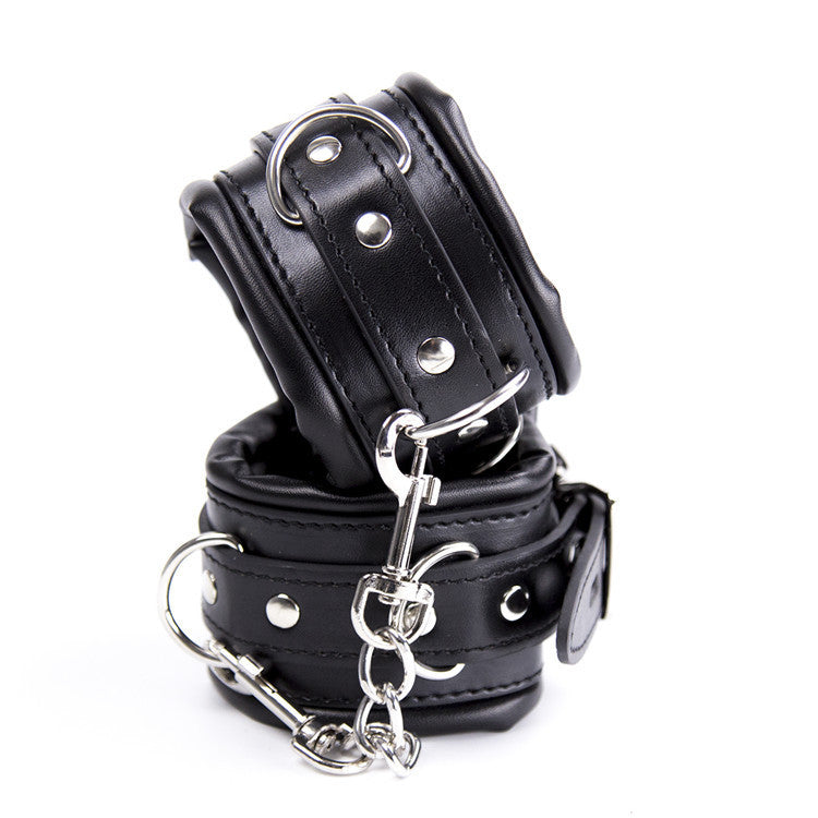 Black Lock Sexy Sponge Hand And Shackles