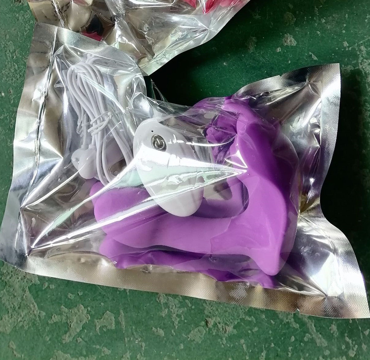 Dildo Female Butterfly Remote Control /Wearing Out