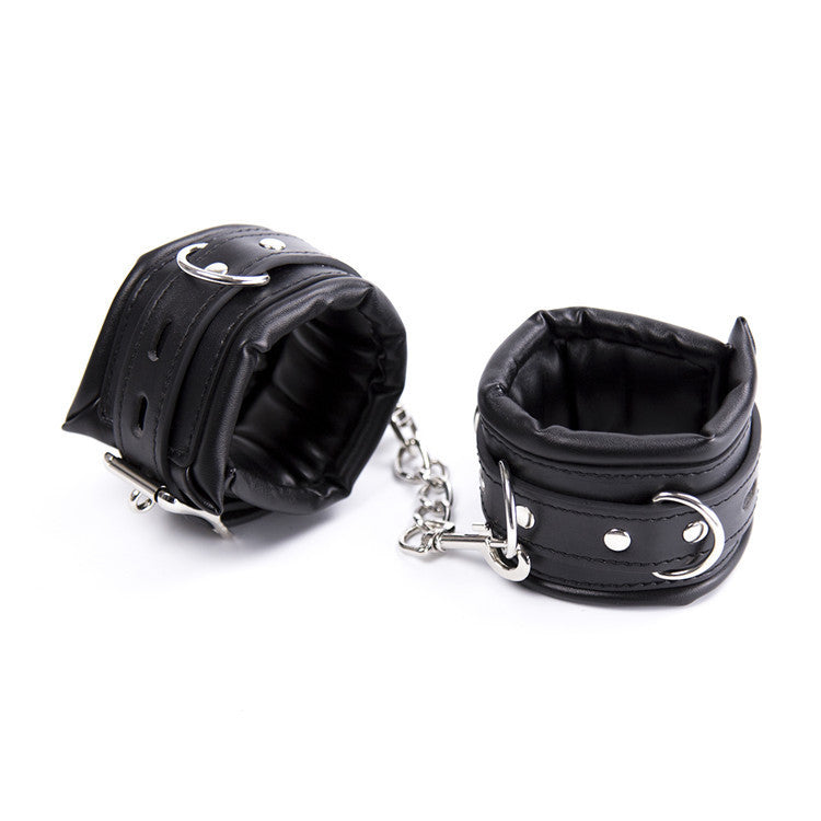 Black Lock Sexy Sponge Hand And Shackles